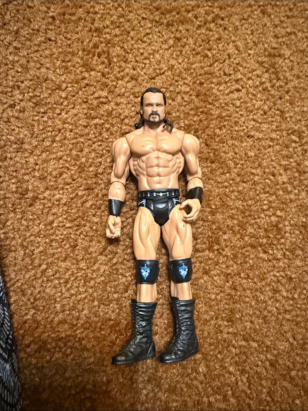 2017 Mattel WWE Drew McIntyre Series 113 NXT Wrestler 7" Action Figure